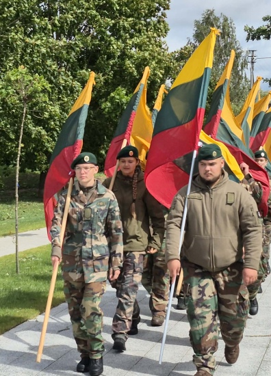Europos diena nacizmo ir stalinizmo aukoms atminti. Baltijos kelio diena