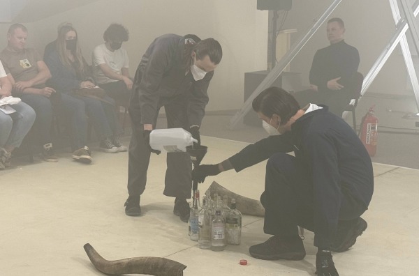 MMLAB performansas „Pilėnai“. Idėjos autoriai Matas Dirginčius ir Naubertas Jasinskas