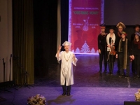 Kėdainių kultūros centro vaikų ir jaunimo teatro studija POLĖKIS (vadovė Genovaitė Šaučiūnienė) tarptautiniame vaikų ir jaunimo kalėdiniame festivalyje „Christmas Wave“ Rygoje (Latvija). 2014 12 20